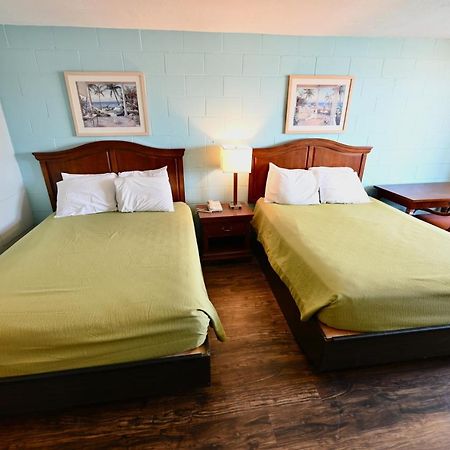 Buccaneer Inn 세인트조지 아일랜드 외부 사진